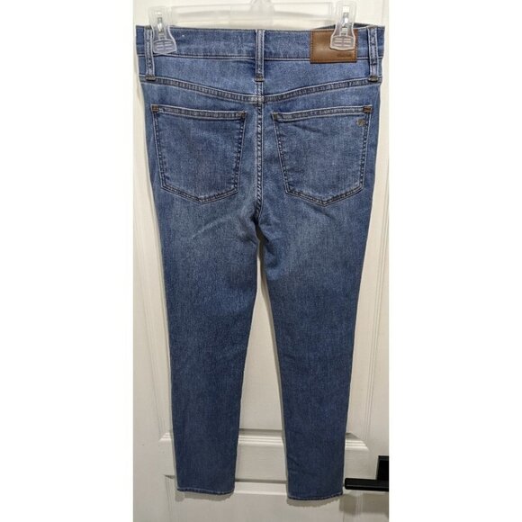 New Madewell | High-rise Skinny Crop in Summerweight Denim - Picture 7 of 13